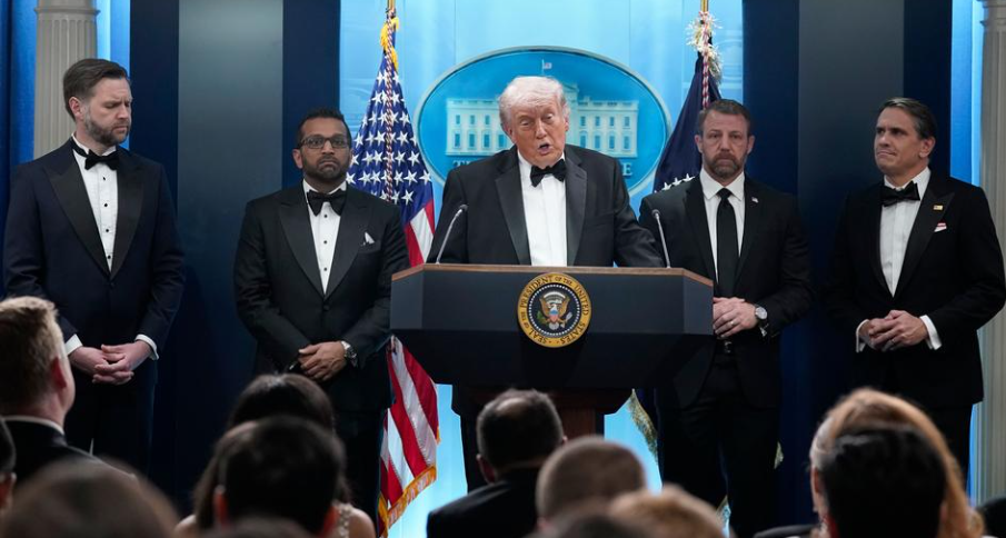 Satu Orang Ditangkap Setelah Aksi Penembakan di Jamuan Makan Gedung Putih, Trump Selamat